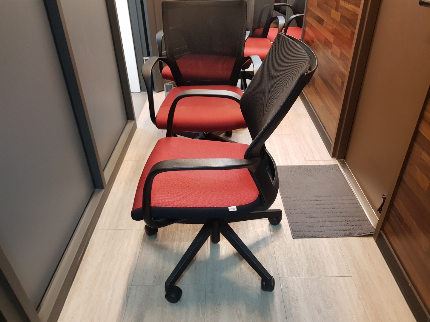 시디즈 회의의자 T503F