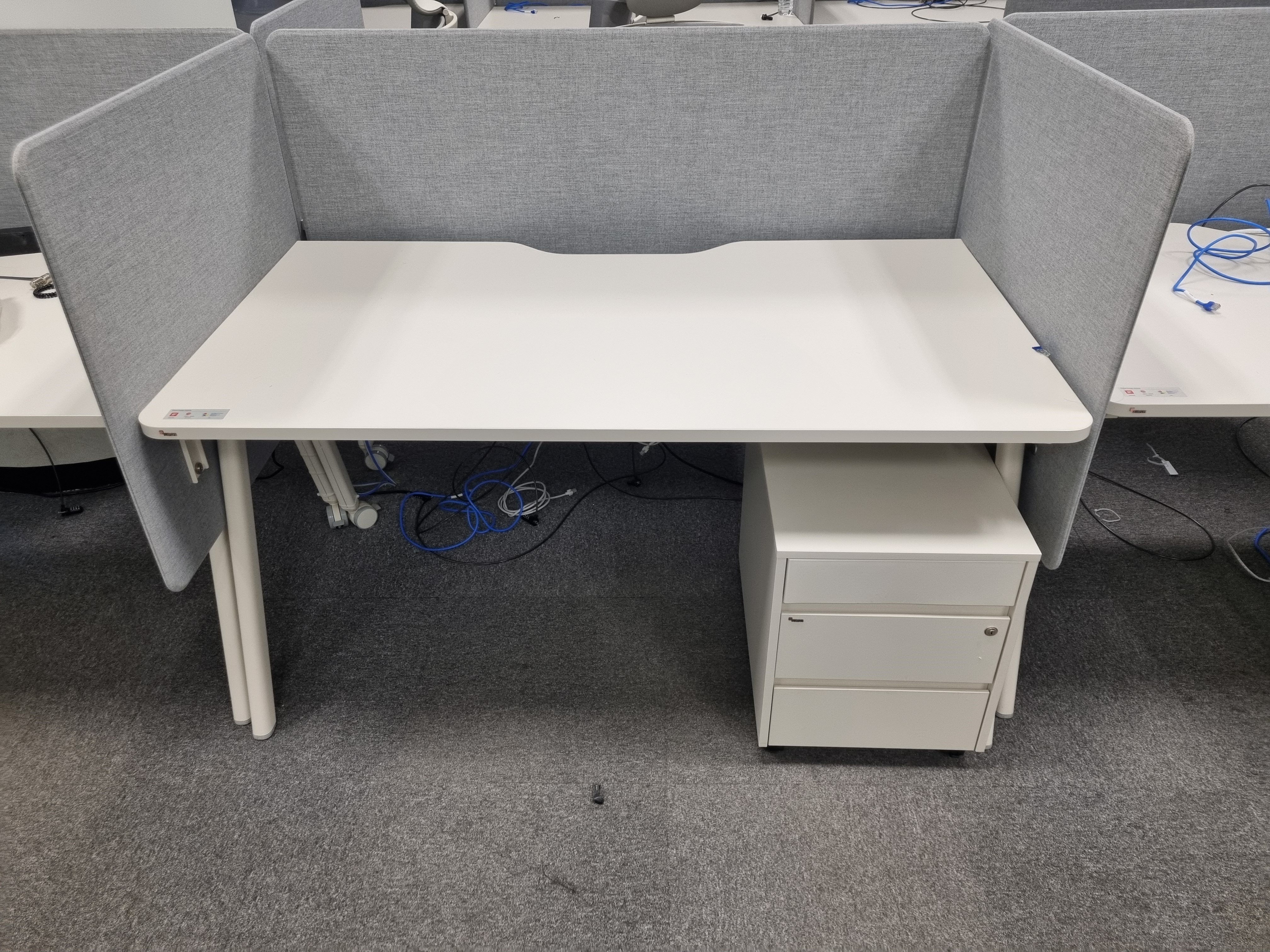 퍼시스 인에이블 1400 책상FDD014CN[서랍별매]-30개대전예약