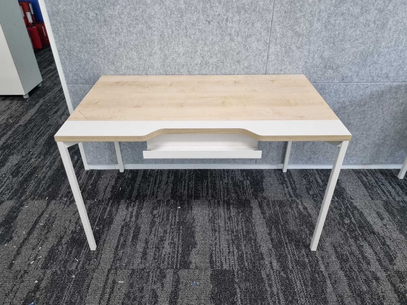 데스커 1200*700 데스크