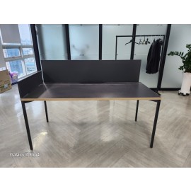 데스커 1400 블랙책상[상태보통,파티션별매]