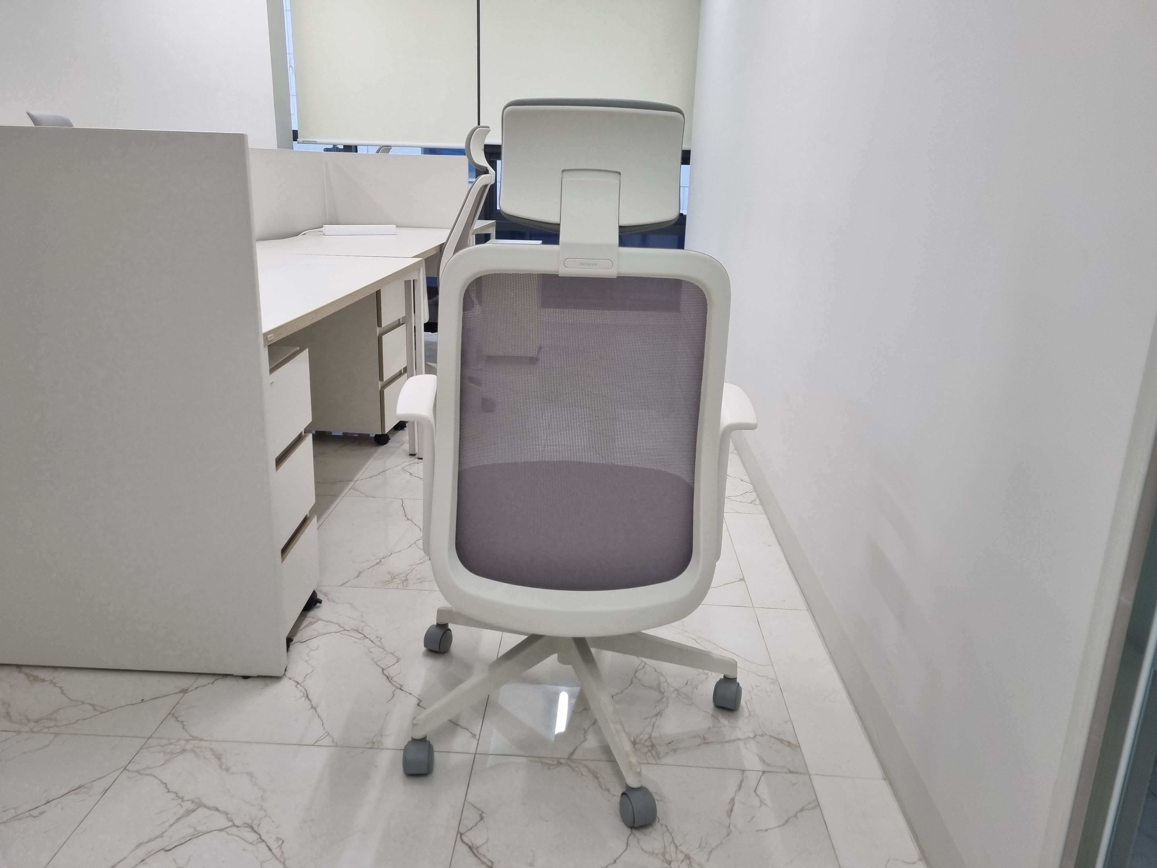 데스커 올라운드체어-12개예약