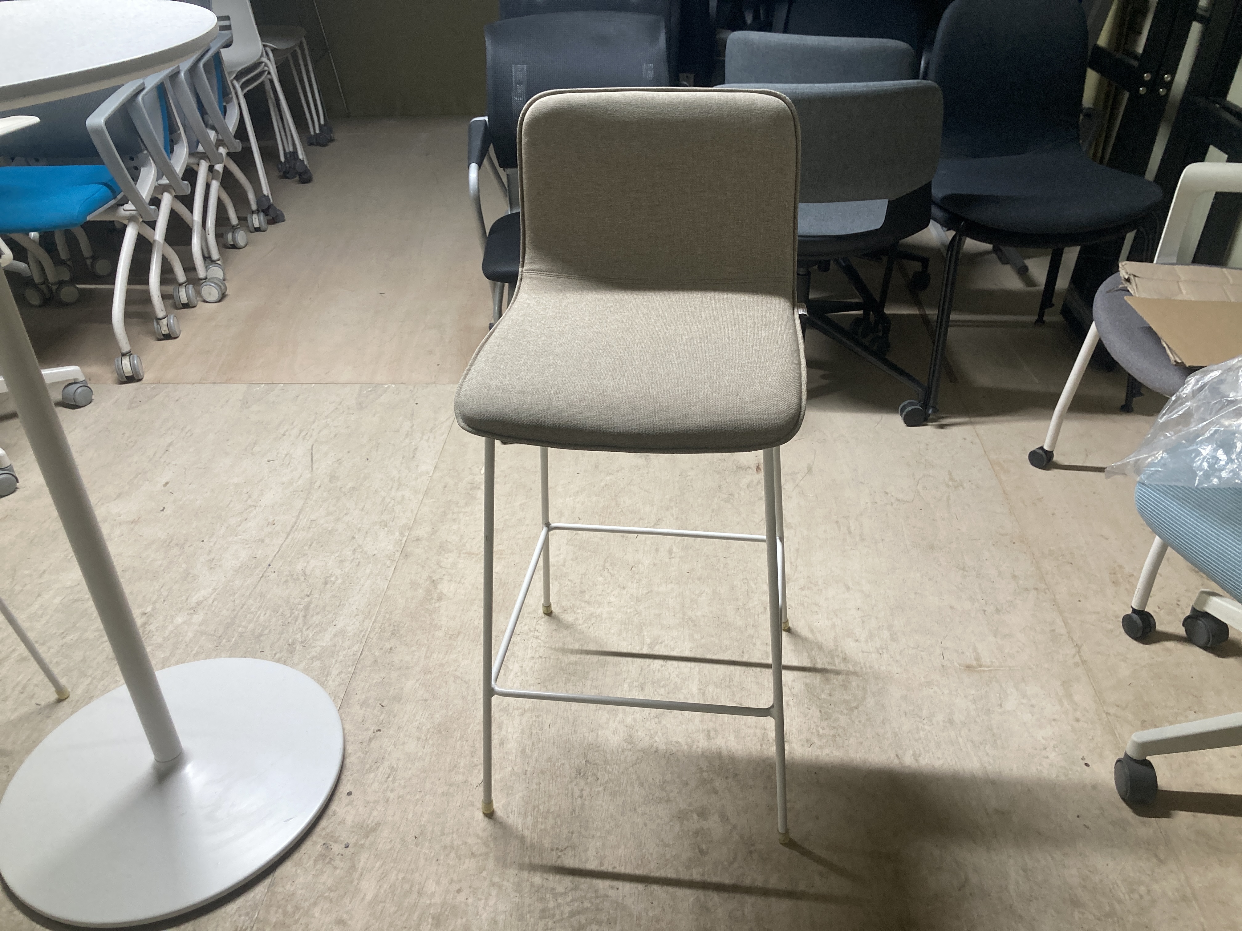 퍼시스 도이 스탠딩 원형테이블세트[CL406rh]